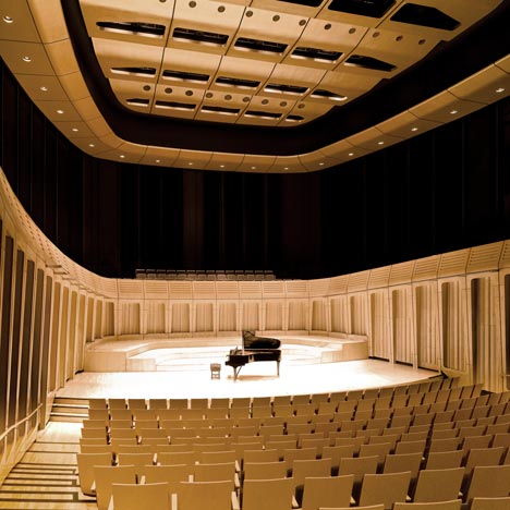 a picture of St. David's Hall, Cardiff